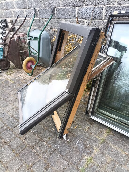 Roto 78x118cm, 330 sērija